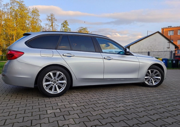 BMW Seria 3 cena 63500 przebieg: 89425, rok produkcji 2016 z Serock małe 631